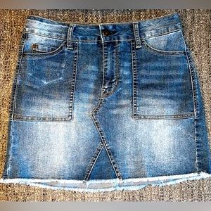 Wildflower Size Small Blue Jean Skirt 14” waist x 14” length